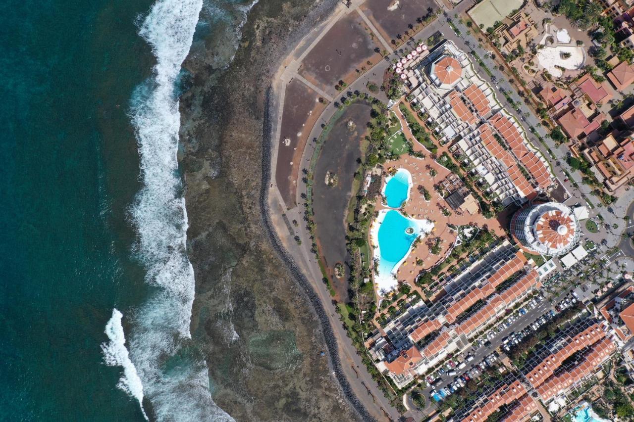 Tower Suites By Upper Luxury Housing - Parque Santiago Playa de las Américas Exterior foto